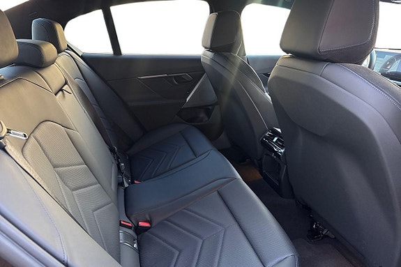 BMW 520d 25 of 30