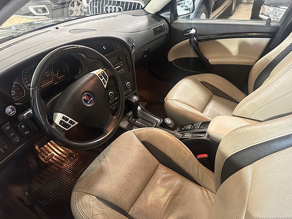 Saab 9-5 6 of 9
