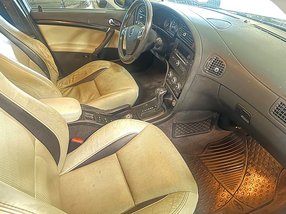 Saab 9-5 8 of 9