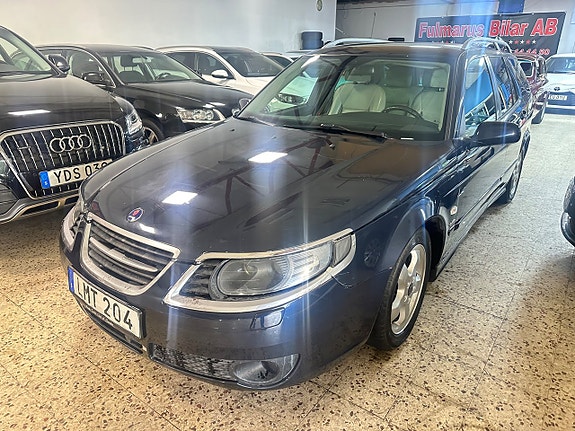 Saab 9-5 3 of 9