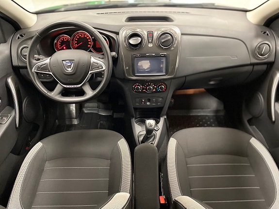 Dacia Logan 10 of 20