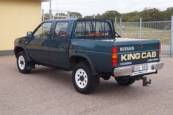 Nissan King Cab 5 of 16