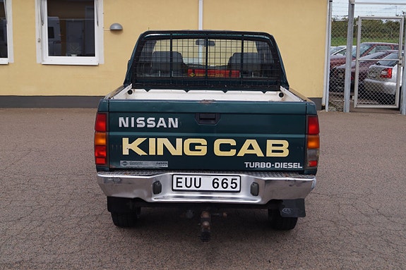 Nissan King Cab 7 of 16