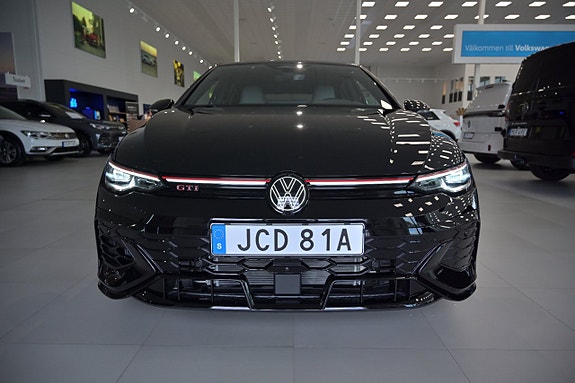 Volkswagen Golf I 3 of 30
