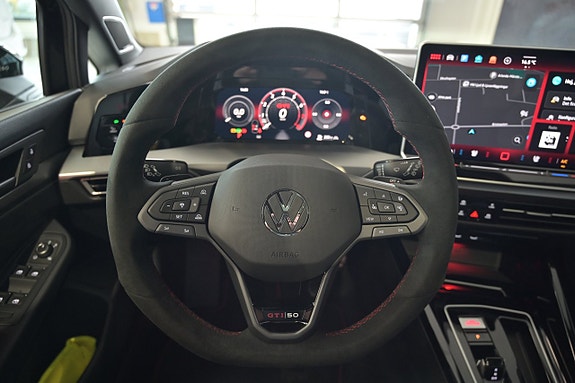 Volkswagen Golf I 14 of 30