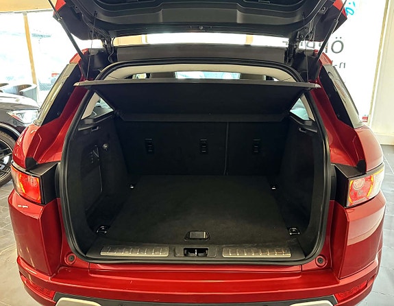 Land Rover Range Rover Evoque 27 of 27