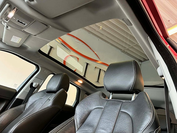 Land Rover Range Rover Evoque 19 of 27