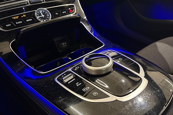 Mercedes-Benz E220 d 16 of 18