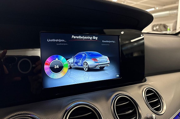 Mercedes-Benz E220 d 15 of 18