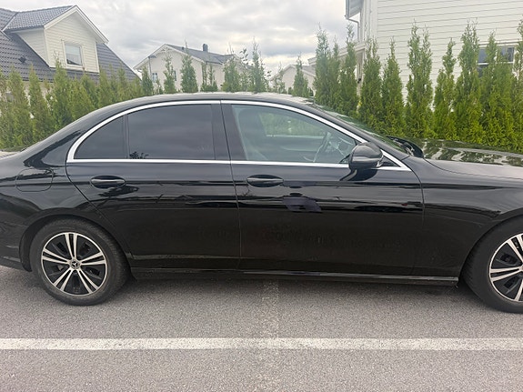 Mercedes-Benz E220 d 6 of 9