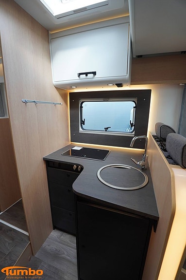 Sunlight T 68 Adventure Edition Automat,Taksäng, Litium, Solcell 18 of 21