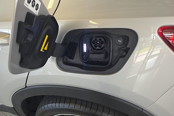 Volvo XC40 14 of 14