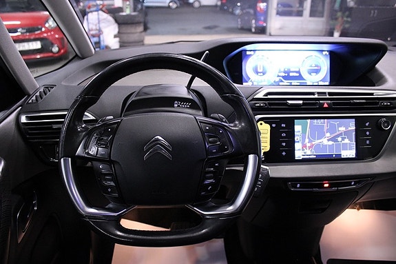 Citroen Grand C4 Picasso 13 of 28
