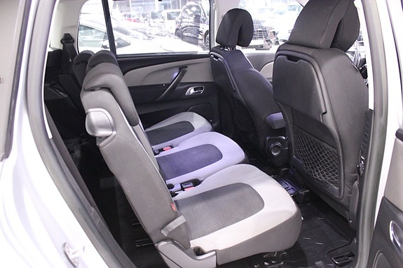 Citroen Grand C4 Picasso 21 of 28