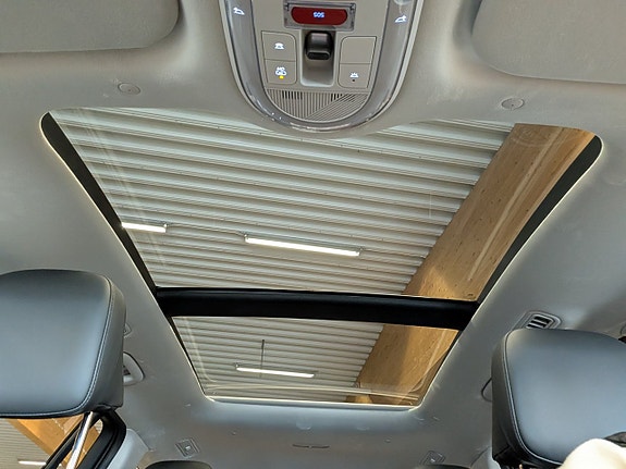 Hyundai Ioniq 9 12 of 15