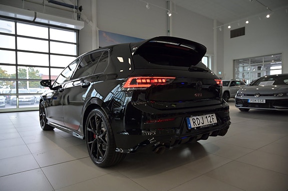 Volkswagen Golf I 8 of 28