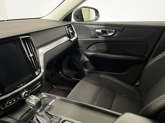 Volvo V60 15 of 22
