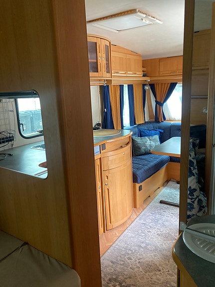Adria Adria Unica B 502 4 of 9