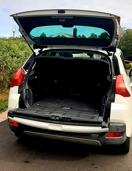 Peugeot 3008 4 of 5