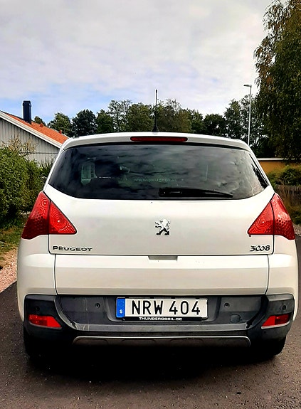 Peugeot 3008 3 of 5