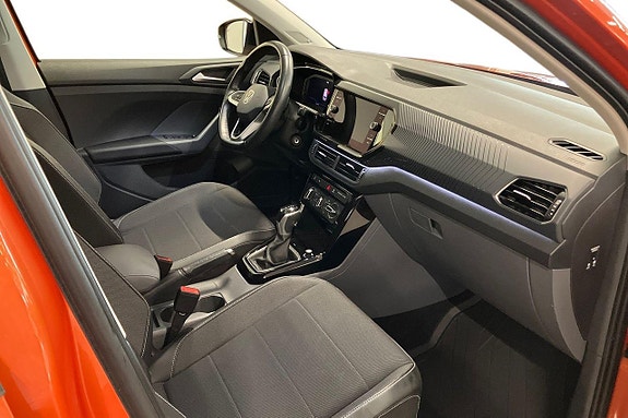 Volkswagen T-Cross 13 of 30