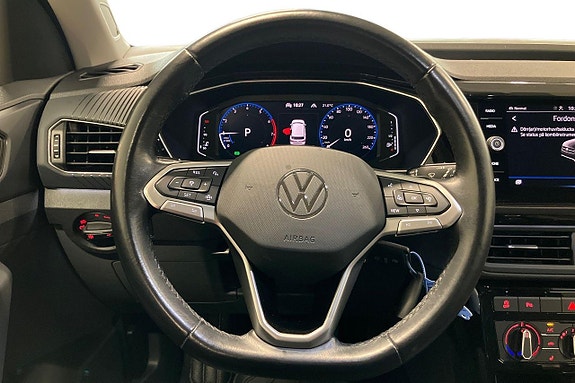 Volkswagen T-Cross 16 of 30