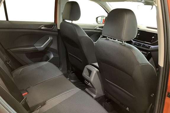 Volkswagen T-Cross 14 of 30