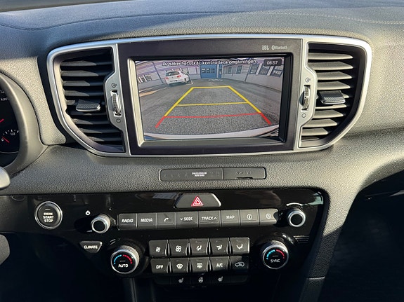 Kia Sportage 17 of 20
