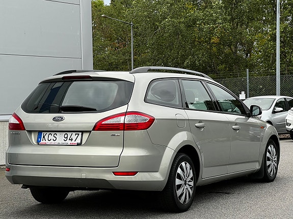 Ford Mondeo 3 of 21