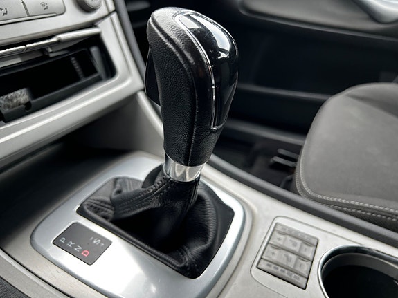 Ford Mondeo 12 of 21