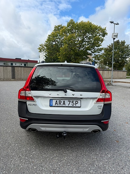 Volvo XC70 5 of 13