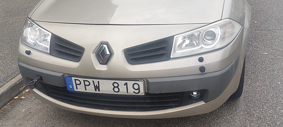 Renault Megane II 2 of 3