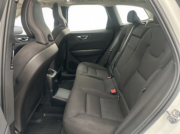 Volvo XC60 28 of 30