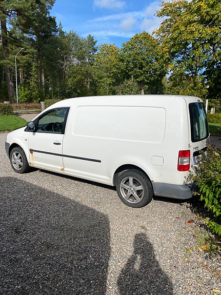 Volkswagen Caddy Maxi 3 of 6