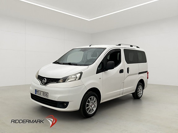 Nissan NV200 3 of 29
