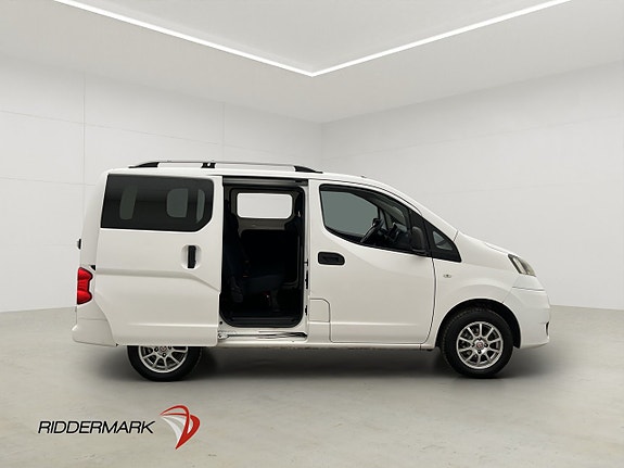 Nissan NV200 12 of 29