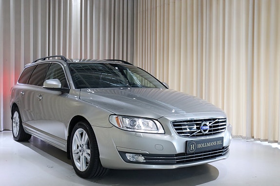 Volvo V70 4 of 26