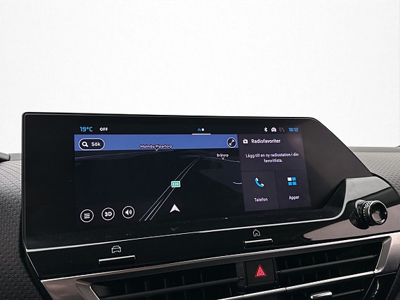 Citroen C4 X 21 of 30
