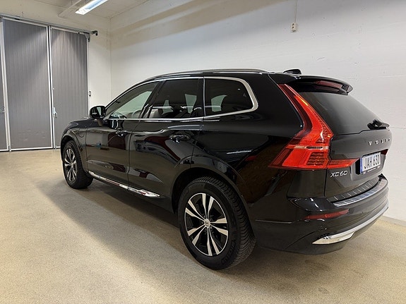 Volvo XC60 7 of 30