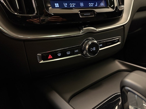 Volvo XC60 19 of 30