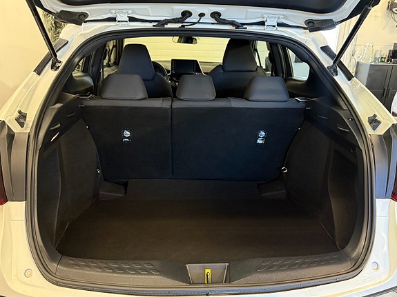 Toyota C-HR 19 of 19