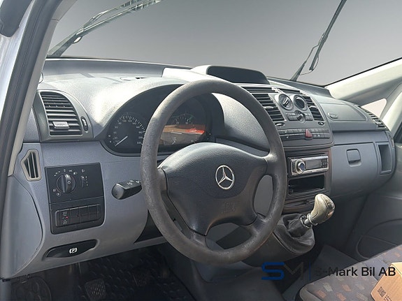 Mercedes-Benz Vito 109 9 of 11