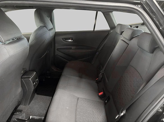 Toyota Corolla 11 of 19