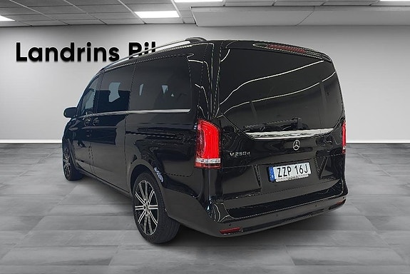 Mercedes-Benz V250 d 6 of 17