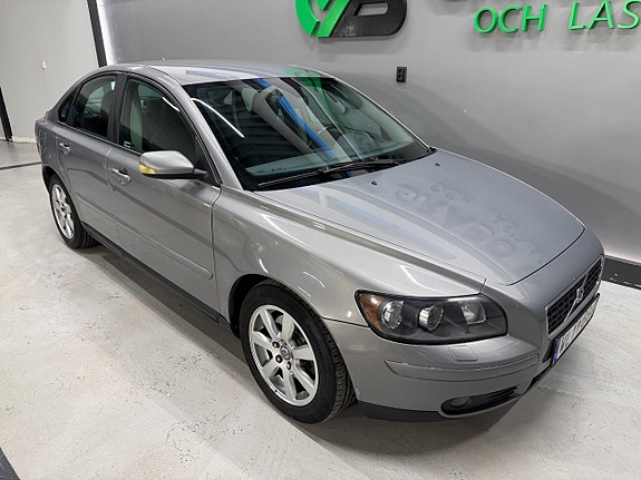 Volvo S40 7 of 19