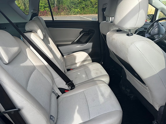Toyota Verso 7 of 8