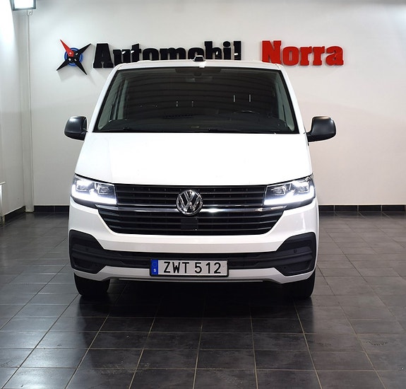 Volkswagen Transporter 2 of 16
