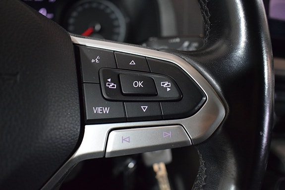 Volkswagen Transporter 11 of 16