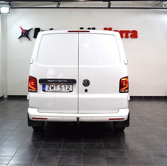 Volkswagen Transporter 4 of 16