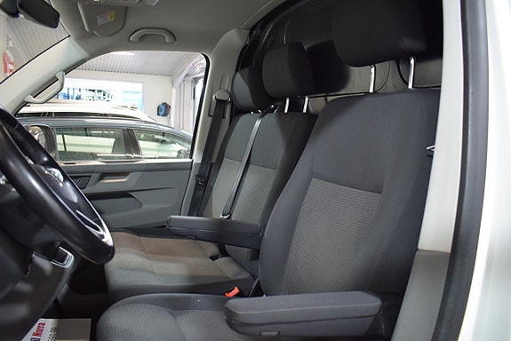 Volkswagen Transporter 7 of 16